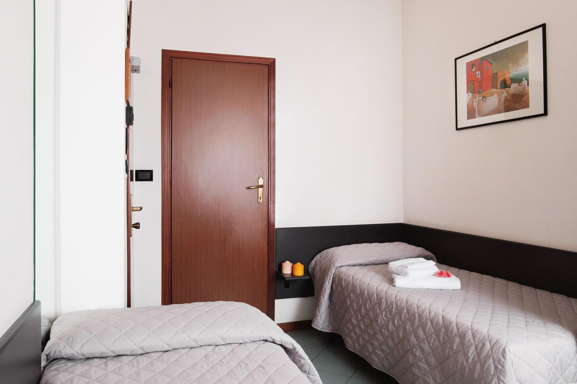 Hotel St Pierre Rimini Bagian luar foto
